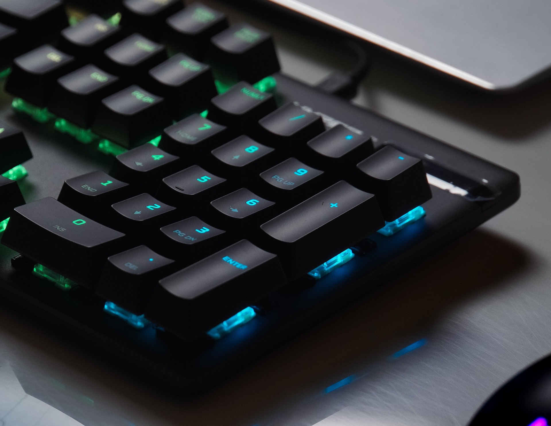วิธีเลือกซื้อ ไฟเส้น RGB ให้คุ้มค่าและตอบโจทย์การใช้งานจริง